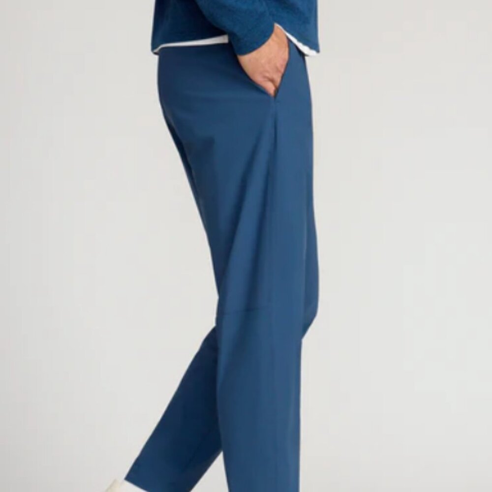 Brand New with Tags Men's Mondetta Active Pants Blue zipper pockets size S